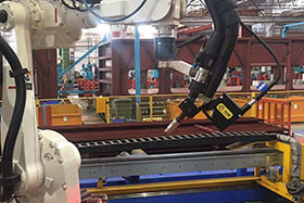 經(jīng)典案例丨創(chuàng)想智控機(jī)器人焊縫跟蹤系統(tǒng)適配啟帆機(jī)器人，提高生產(chǎn)效率、保障焊接質(zhì)量